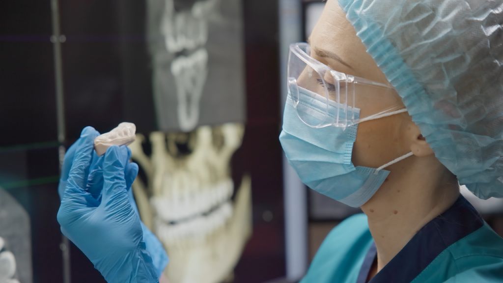 orthopedic-dentist-doctor-holds-night